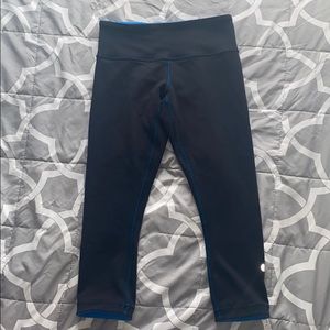 Lululemon sizes 4